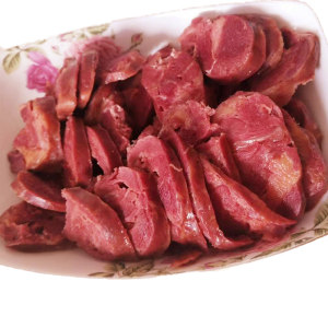 《风味人间》出镜 哈萨克族标志性美食 熏马肉/马肠 2斤真空包装 92元包邮