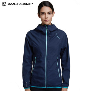Amurcamp 1.5万透湿1万防水 女防暴雨级跑步冲锋衣