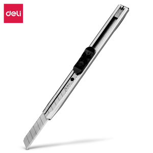 凑单品： deli 得力 2053 金属外壳美工刀 小号 130mm